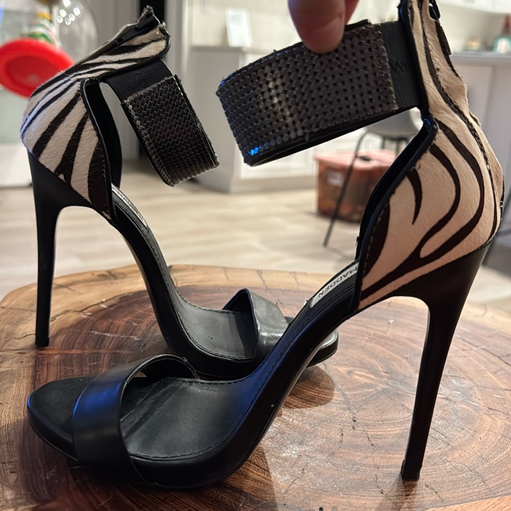 Zebra sandals